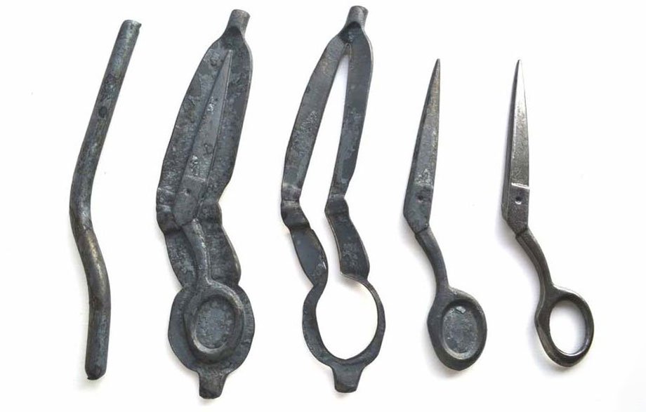 history of scissors
